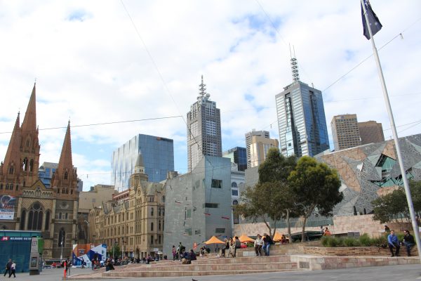 メルボルン